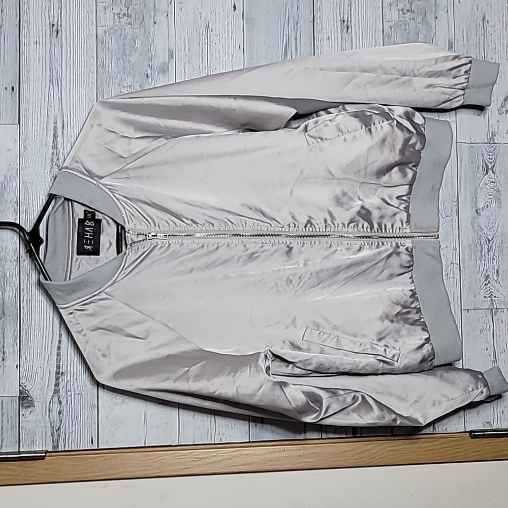 Rehab Silk/Satin Like Bomber JacketSize Small